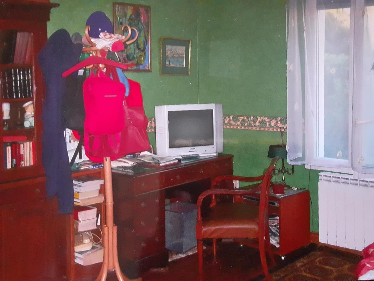 Hotel Peti Kaz à Saint-Seurin-sur-l'Isle Extérieur photo